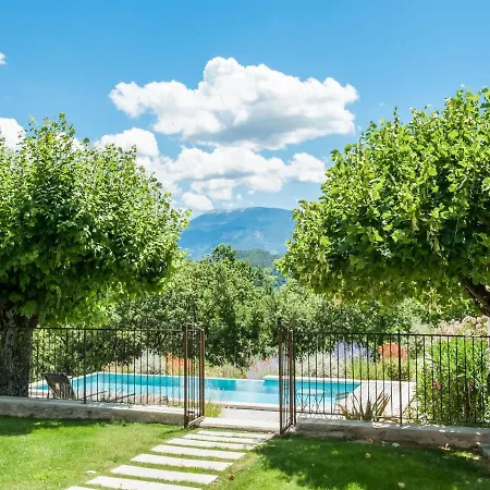 Beautiful With Private Pool *
